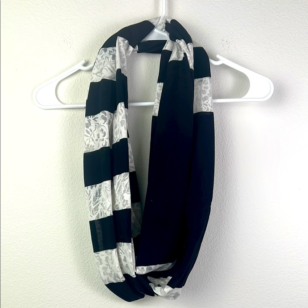 NEW AX Armani Exchange White Black Floral Scarf